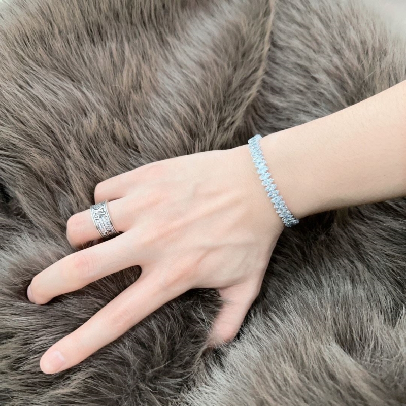 T*f*ny bracelets